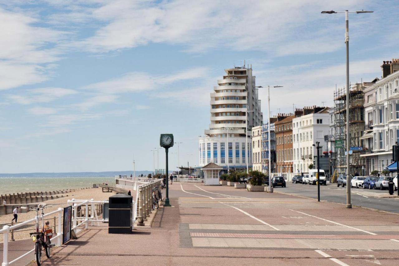 Elegant Spacious Seaside Apartment St Leonards-on-Sea Bagian luar foto