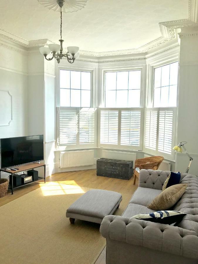 Elegant Spacious Seaside Apartment St Leonards-on-Sea Bagian luar foto